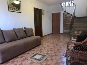Ferienhaus Mit Kamin In Der Stadt Roc